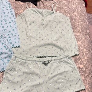 La Vie En Rose Light Green Pajama Set